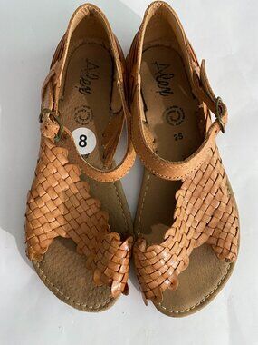 Alex Huarache Leather Sandals - Made in Mexico.